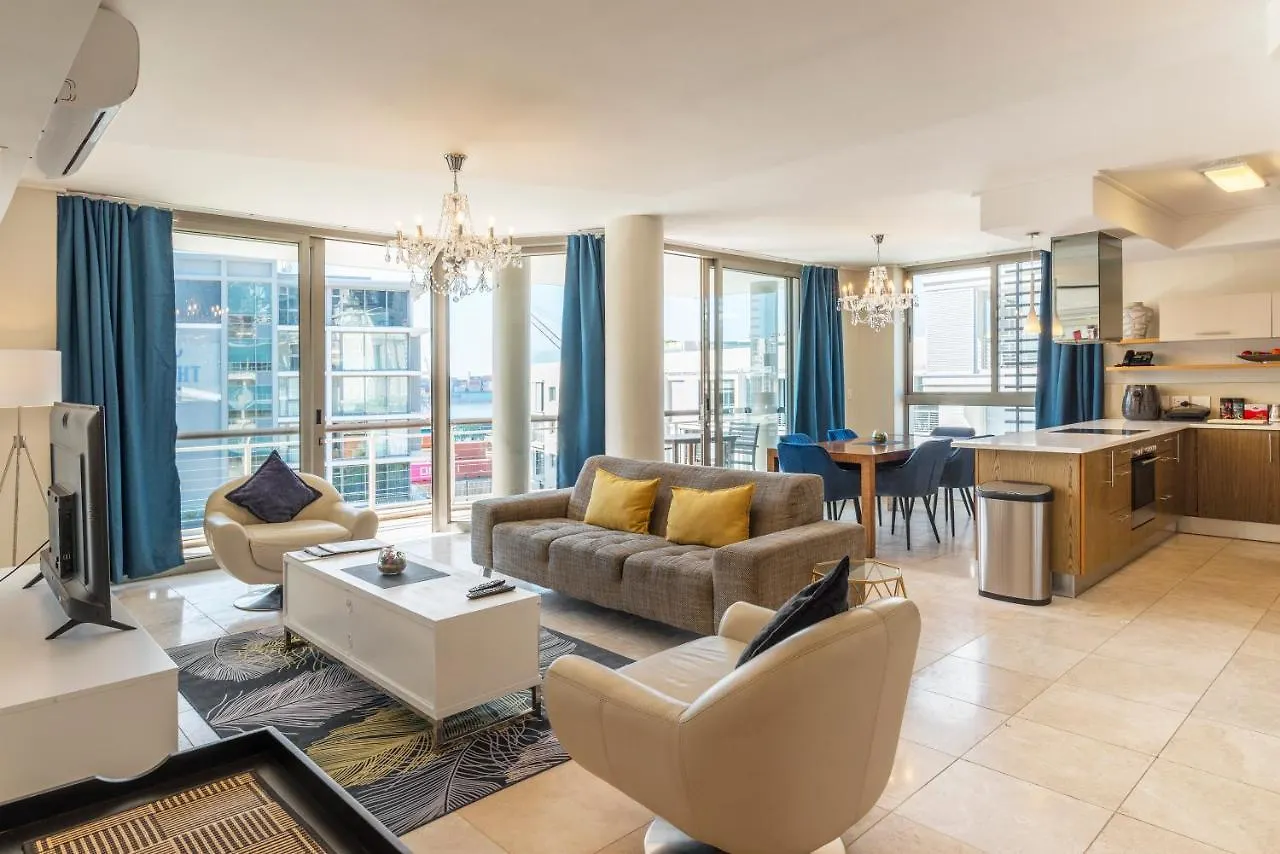 V&A Waterfront Luxury Residences I Whosting Cape Town