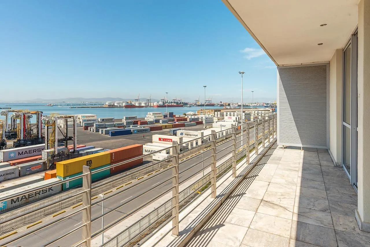 ***** Hotel V&A Waterfront Luxury Residences I Whosting Cape Town South Africa
