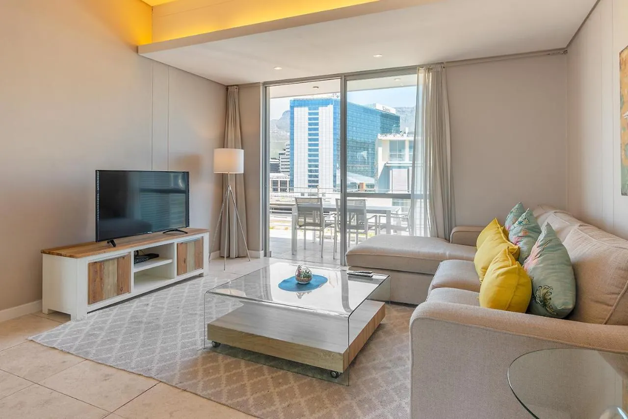 V&A Waterfront Luxury Residences I Whosting Cape Town Hotel